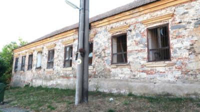 Kaštieľ v obci Bátovce - 4